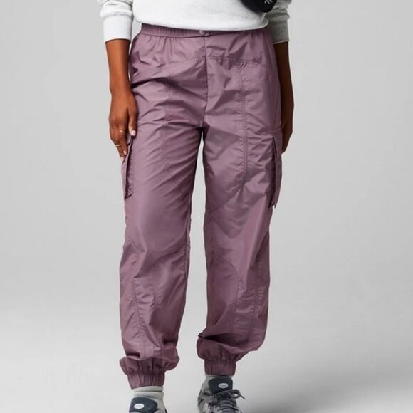 Fabletics Parachute Cargo Jogger Pants Plum Cactus Shine Large NEW - Picture 1 of 11